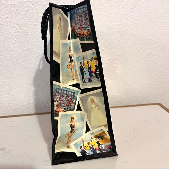 1996 Barbie Hallmark party gift bag - Picture 2 of 5